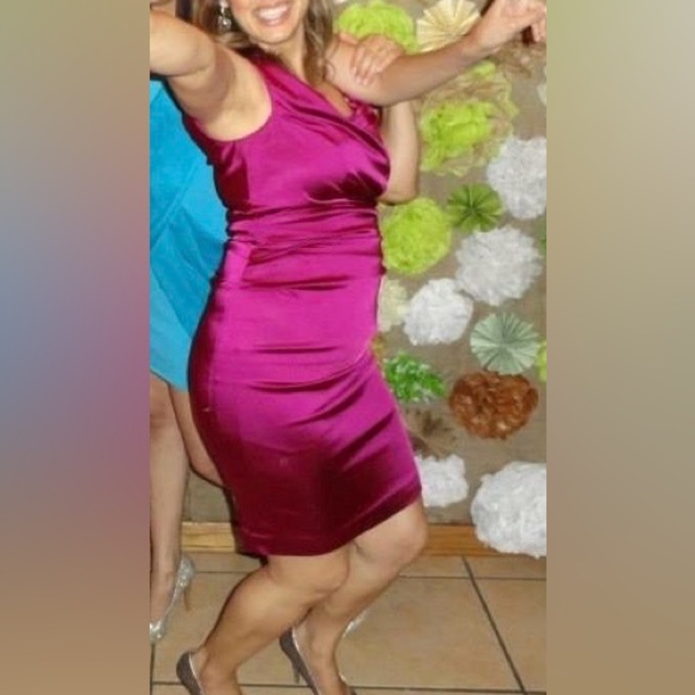 Suzi Chin for Maggy Boutique Magenta Satin Sleeveless Dress Size 4